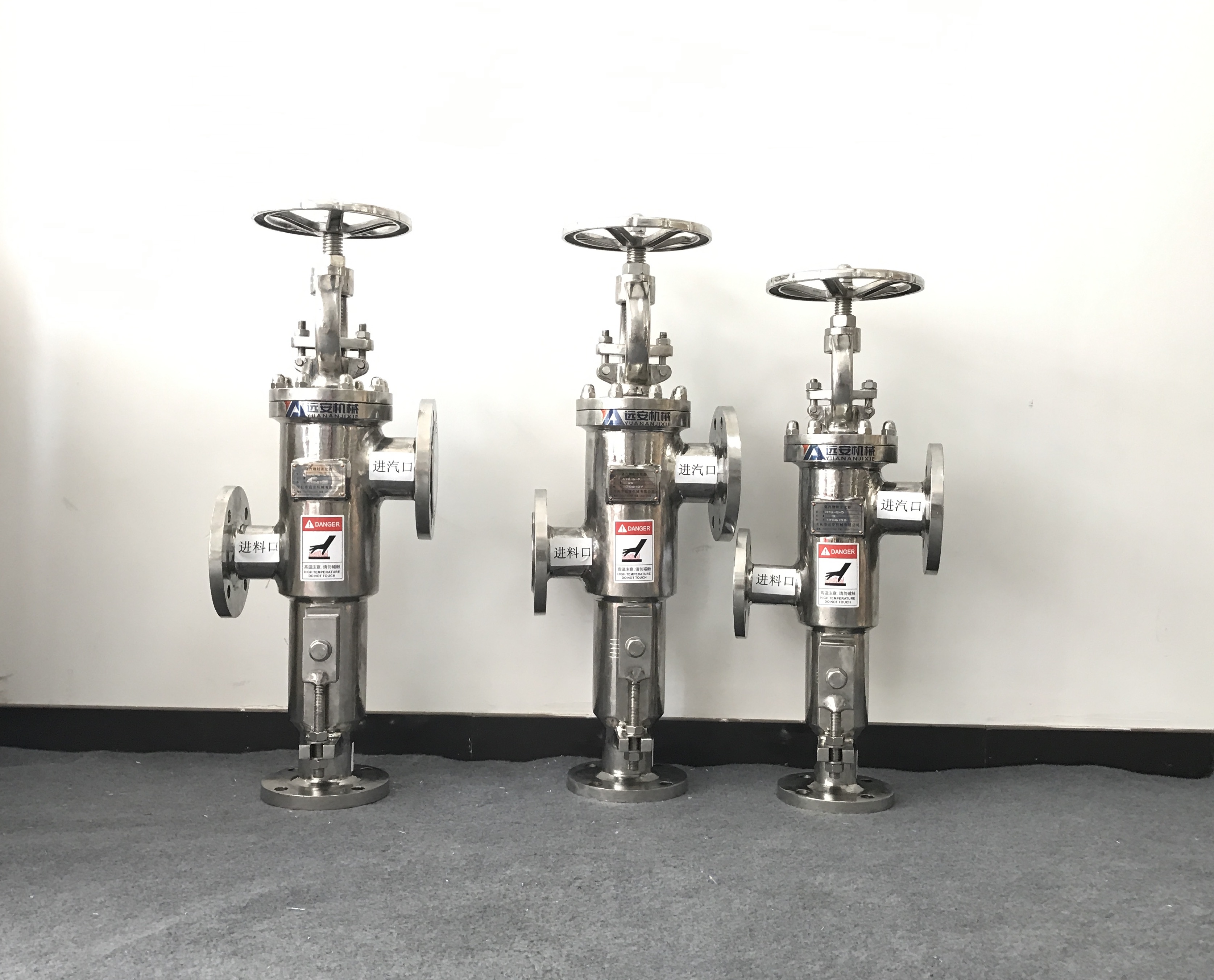 17142693989795.jpg 手動高壓.JPG